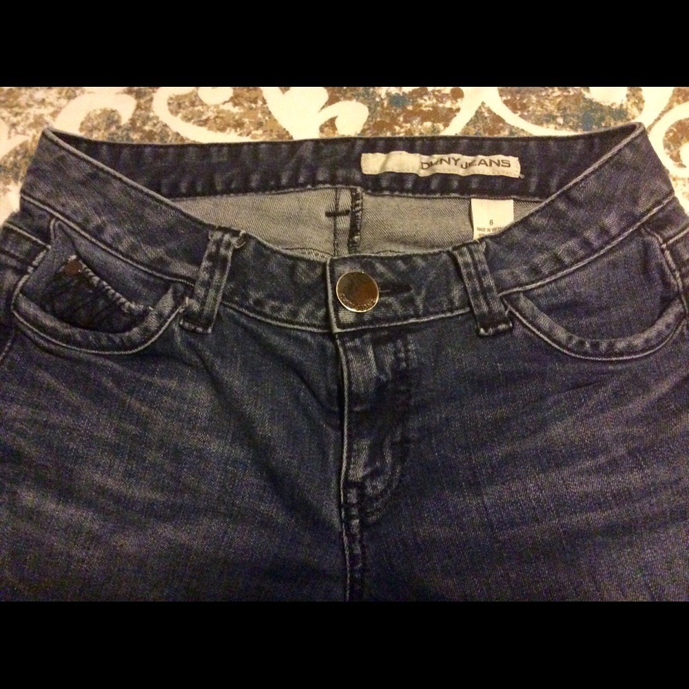 DKNY JEANS💕💕💕Size 6 - Picture 4 of 4