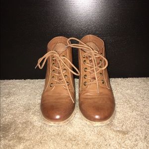 Heeled ankle booties