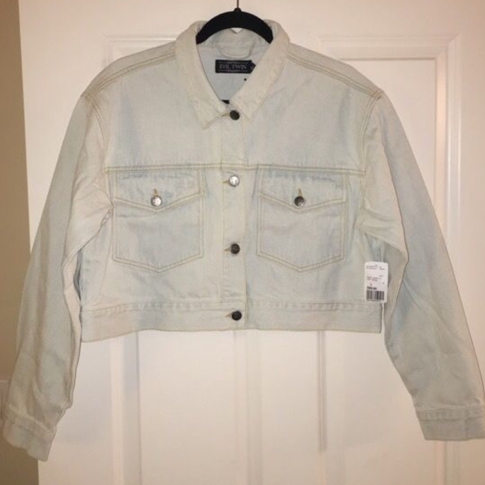 Women's Stonewashed Denim Jacket