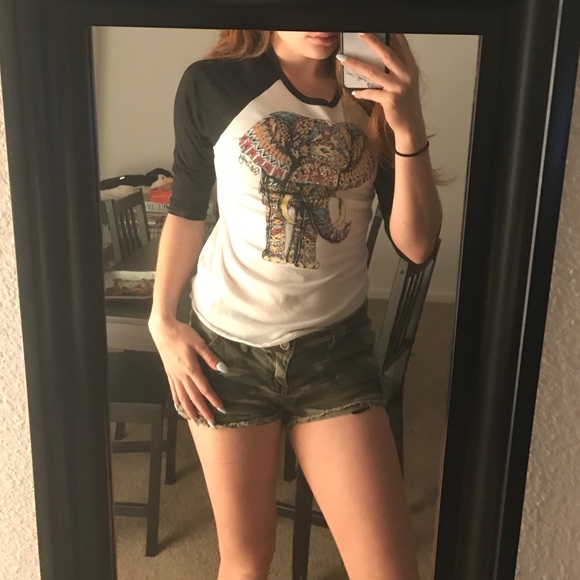 Elephant baseball shirt - Picture 3 of 3