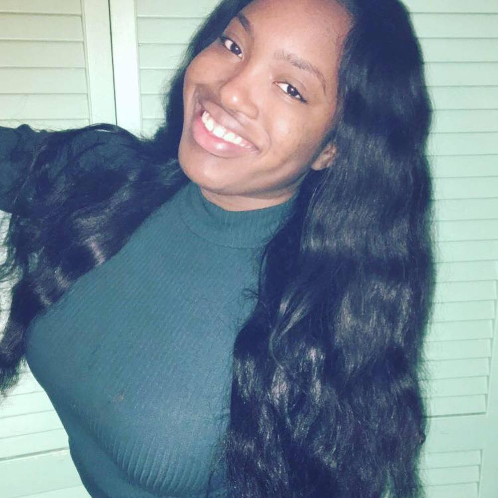 Meet your Posher, Celise