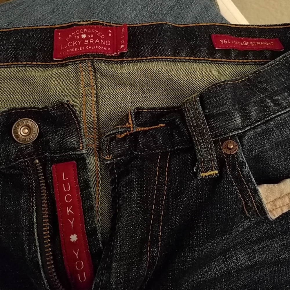 Lucky Brand. 361 Vintage Straight. 31x30