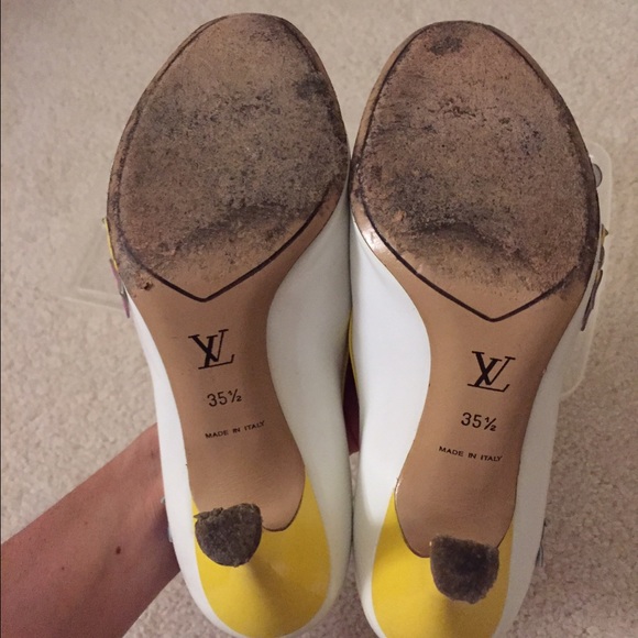 Louis Vuitton Multicolor Flower Pumps. - Picture 4 of 4