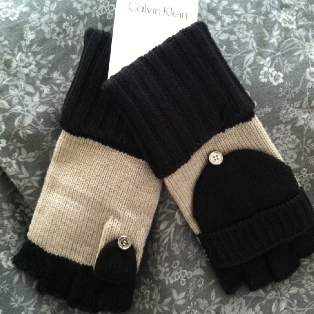 Calvin Klein Fingerless-Flip Top Gloves - NWT