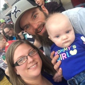 Meet your Posher, Roxanne