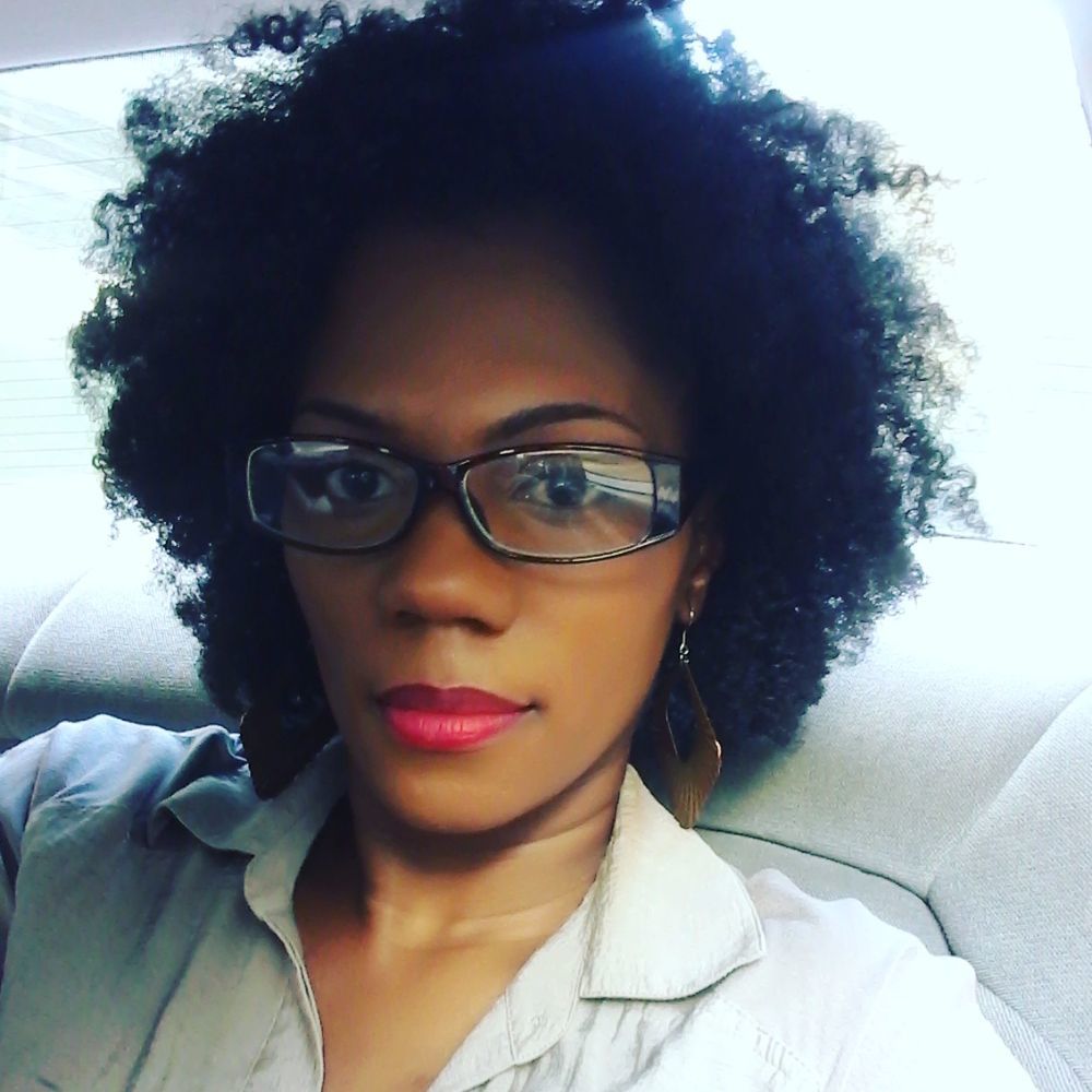 Meet your Posher, Alisha