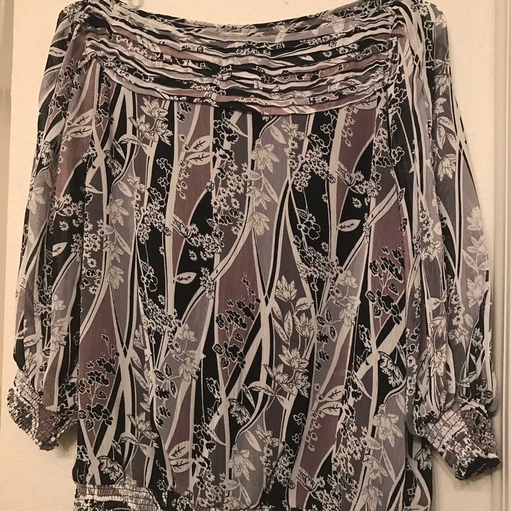 3/4 sleeve dressy blouse