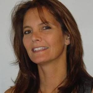 Meet your Posher, Shelly holly