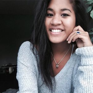 Meet your Posher, Julia