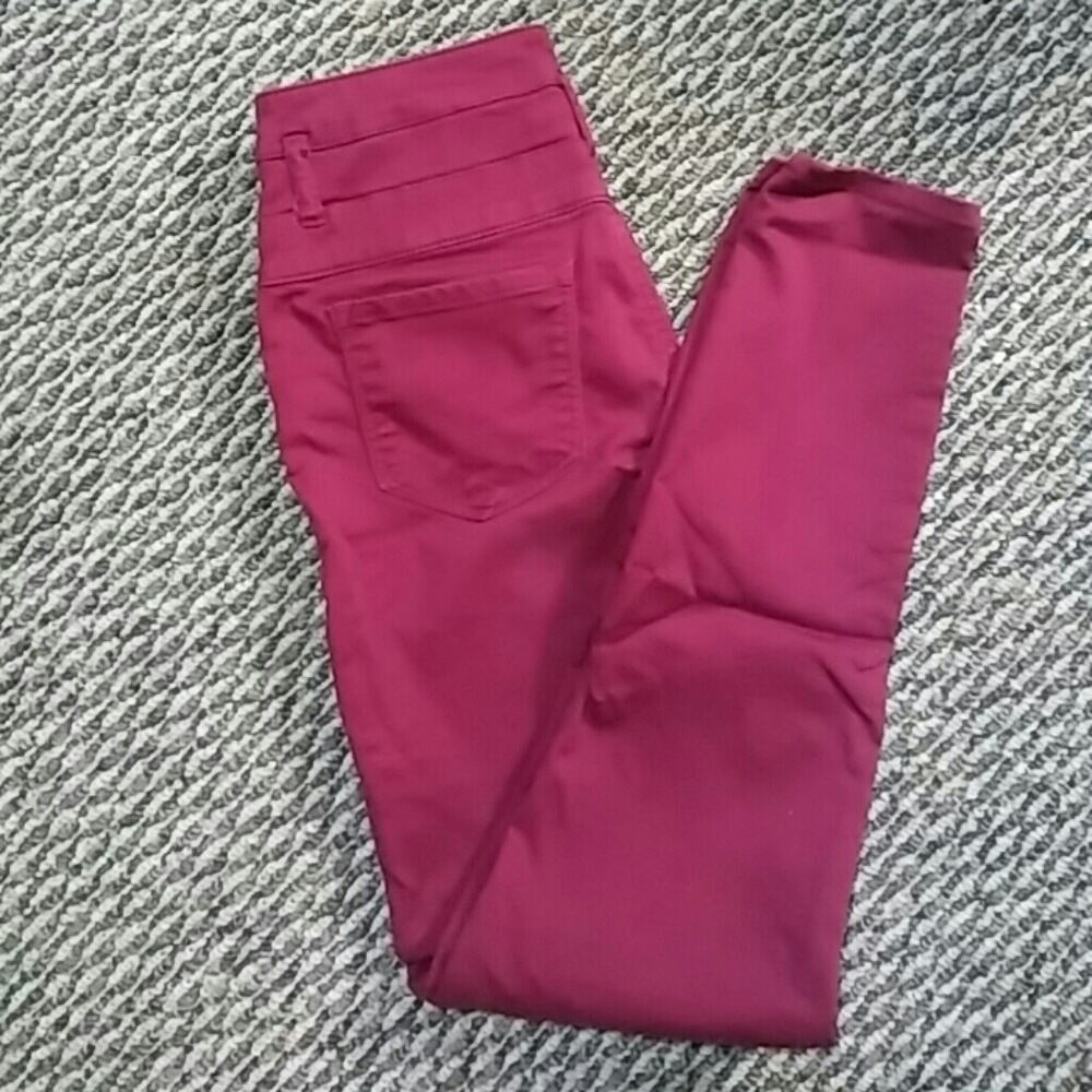 High waisted pants