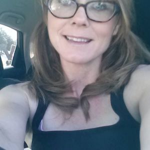 Meet your Posher, Tania