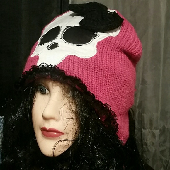 Pink Skull and Lace Beanie - Picture 1 of 4
