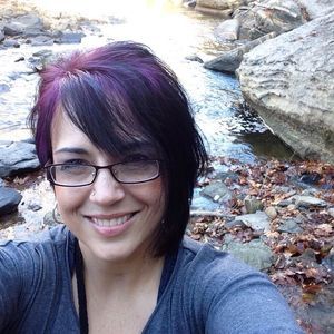 Meet your Posher, Scarlet