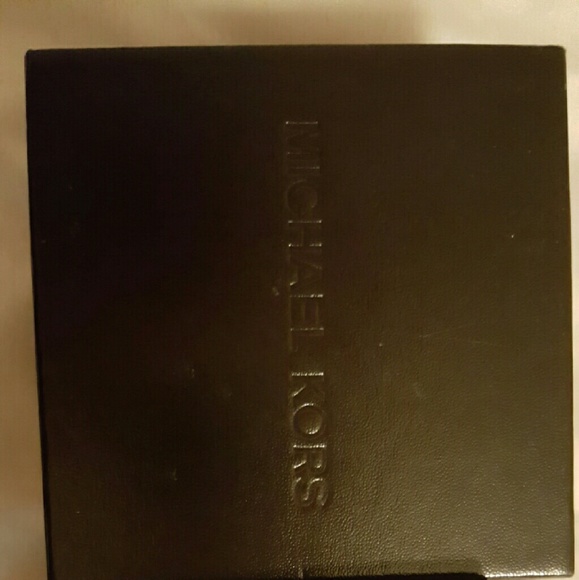 Authentic Michael Kors Mens Watch - Picture 2 of 4