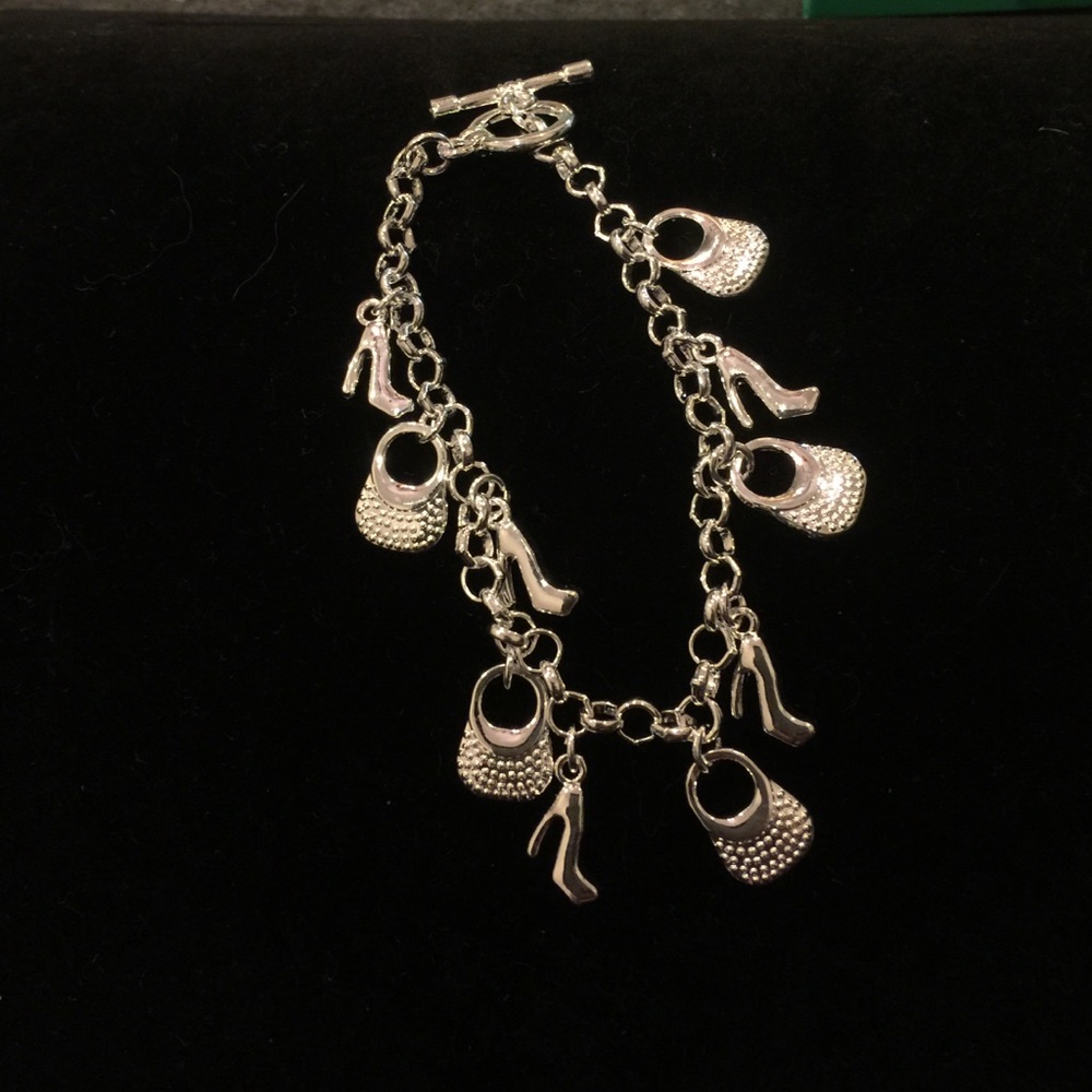 Charm bracelet