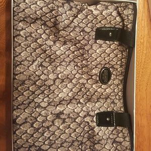 Coach Purse with Wristlet & Removable Inside Pouch