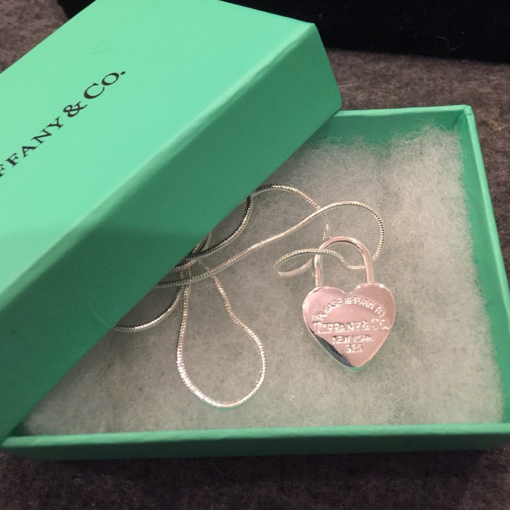 Padlock charm necklace