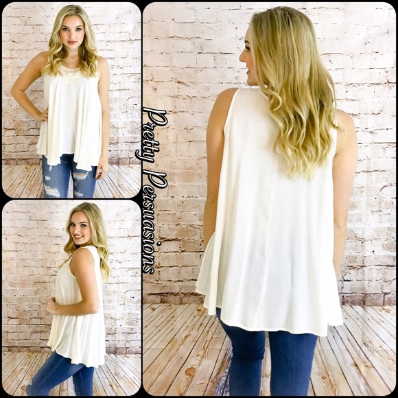 CLEARANCE‼️Floral Crochet Trim Sleeveless Top - Picture 3 of 5