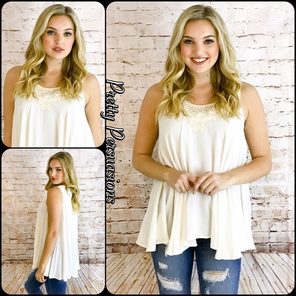 CLEARANCE‼️Floral Crochet Trim Sleeveless Top - Picture 4 of 5