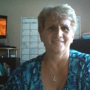 Meet your Posher, Debbie