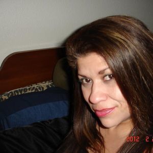 Meet your Posher, Leona