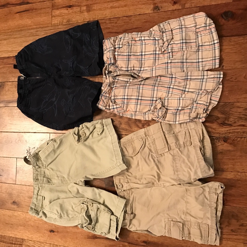 Boys size 5 shorts!