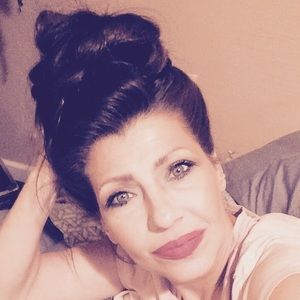 Meet your Posher, Stacey