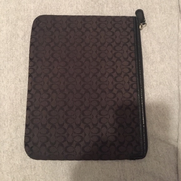 Coach IPad case - Picture 1 of 2