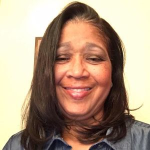 Meet your Posher, Sharlene
