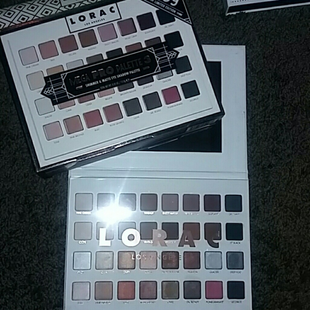 Lorac Mega Pro 3