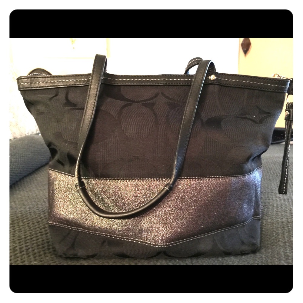 Small coach tote