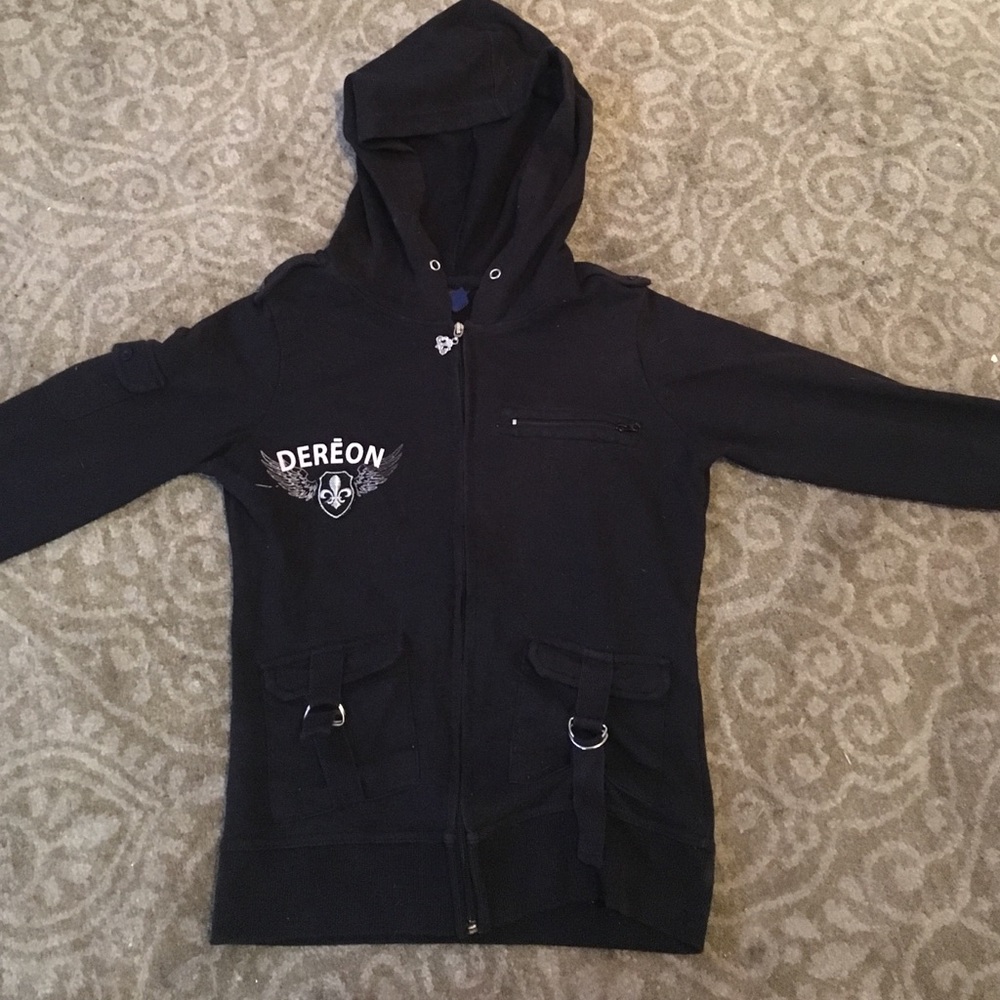 Dereon Hooded Sweatshirt. Size small