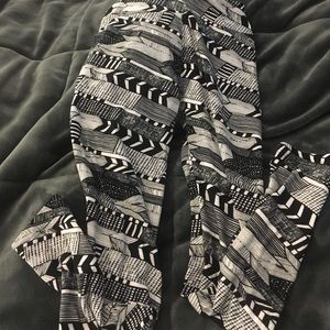 Lularoe os leggings euc