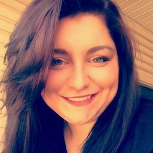 Meet your Posher, Courtney