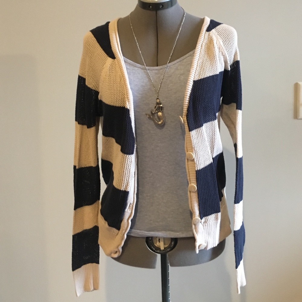 Cute Knit Striped Cardigan