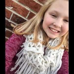 Meet your Posher, Marissa