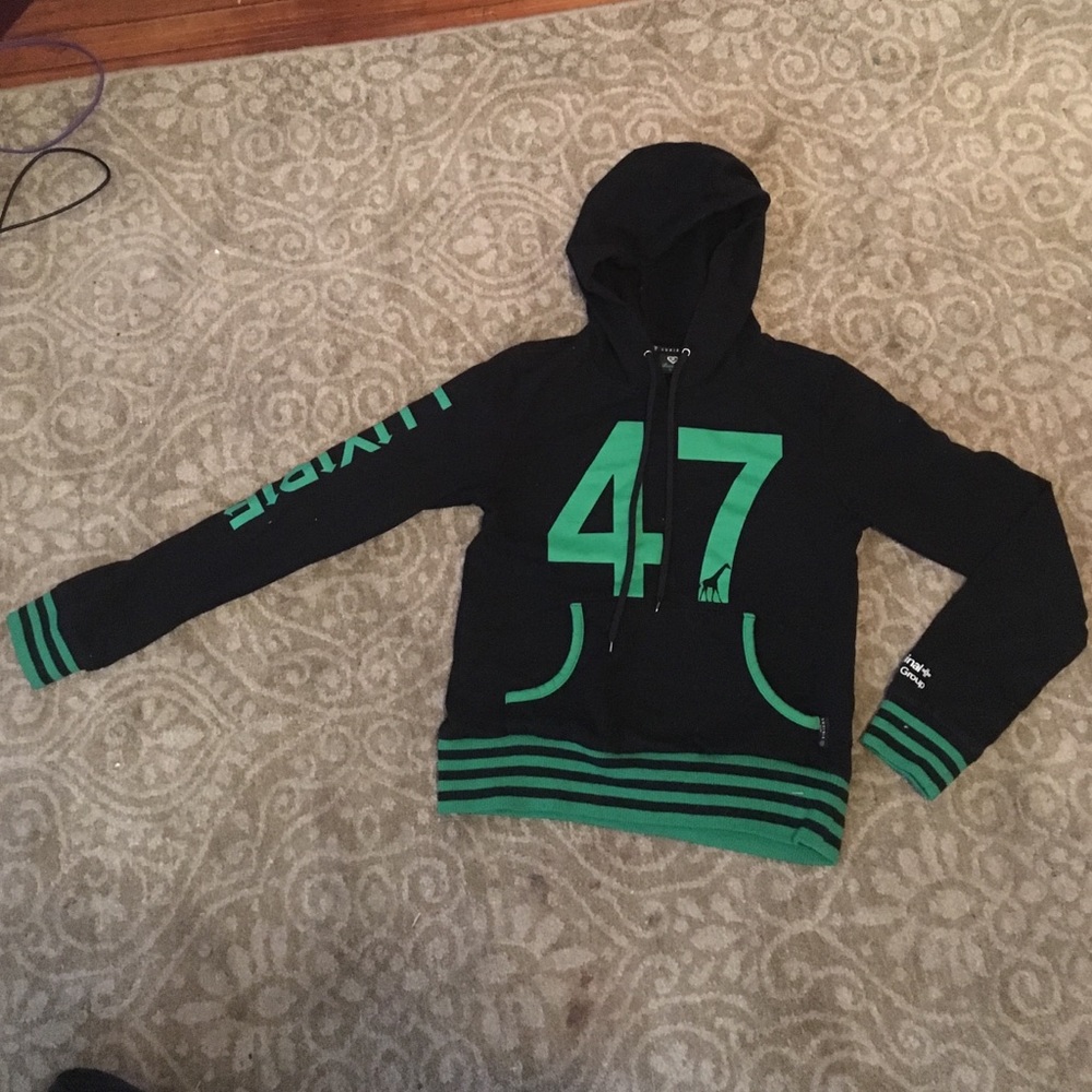 Luxirie by Lrg Hooded Sweatshirt size Small