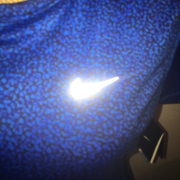 🌺CLOSET CLOSING EVERYTHING MUST GO 🌺NWT NIKE - Picture 4 of 7