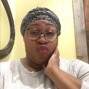 Meet your Posher, Jasmine