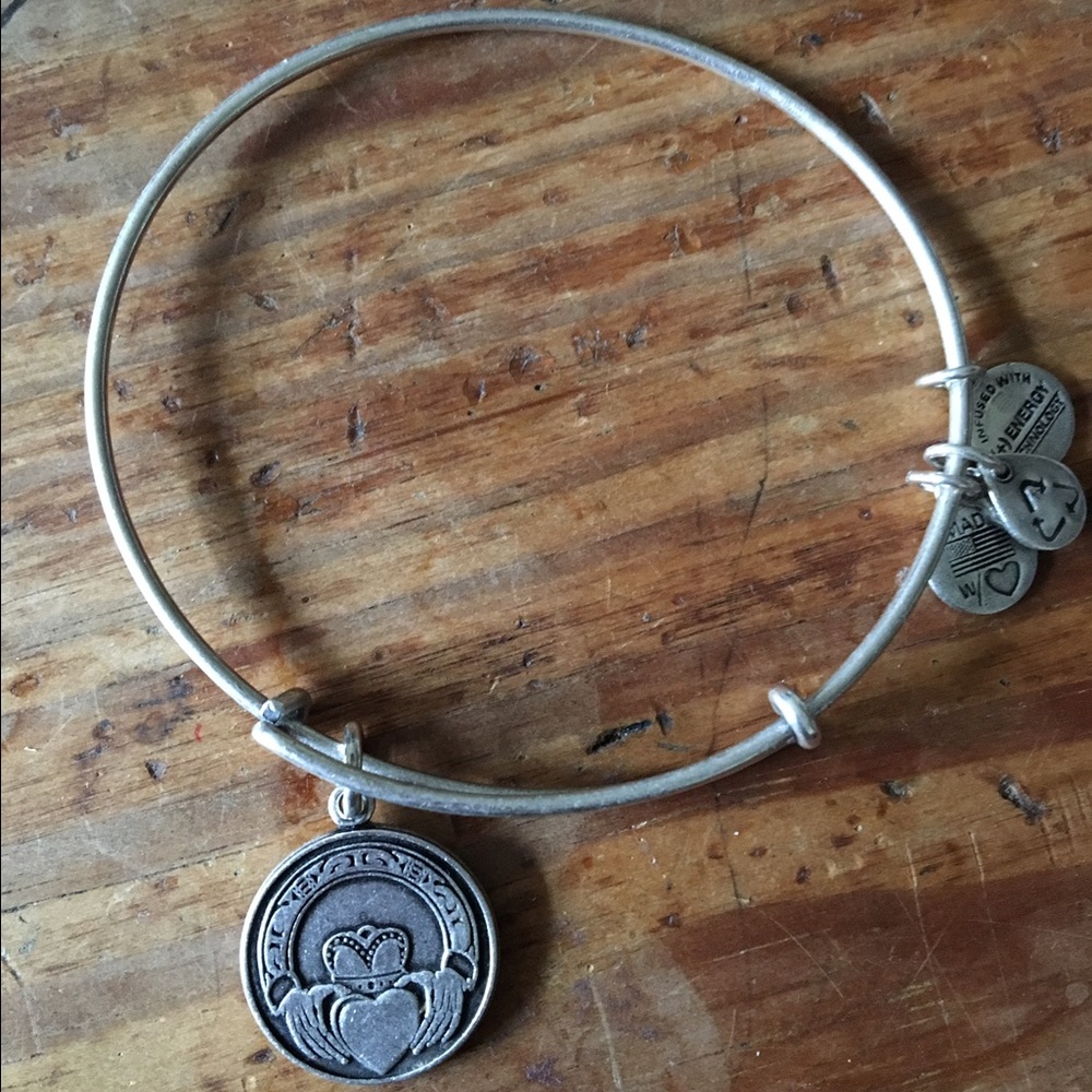 Irish Claddagh Alex and Ani