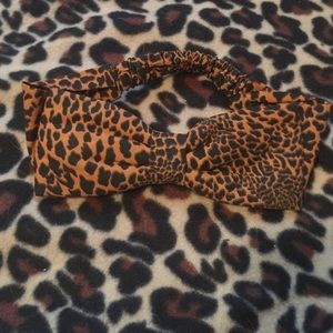 Animal print bow headband