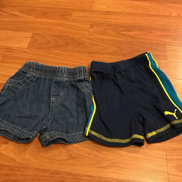 Two pairs of shorts - Picture 1 of 1