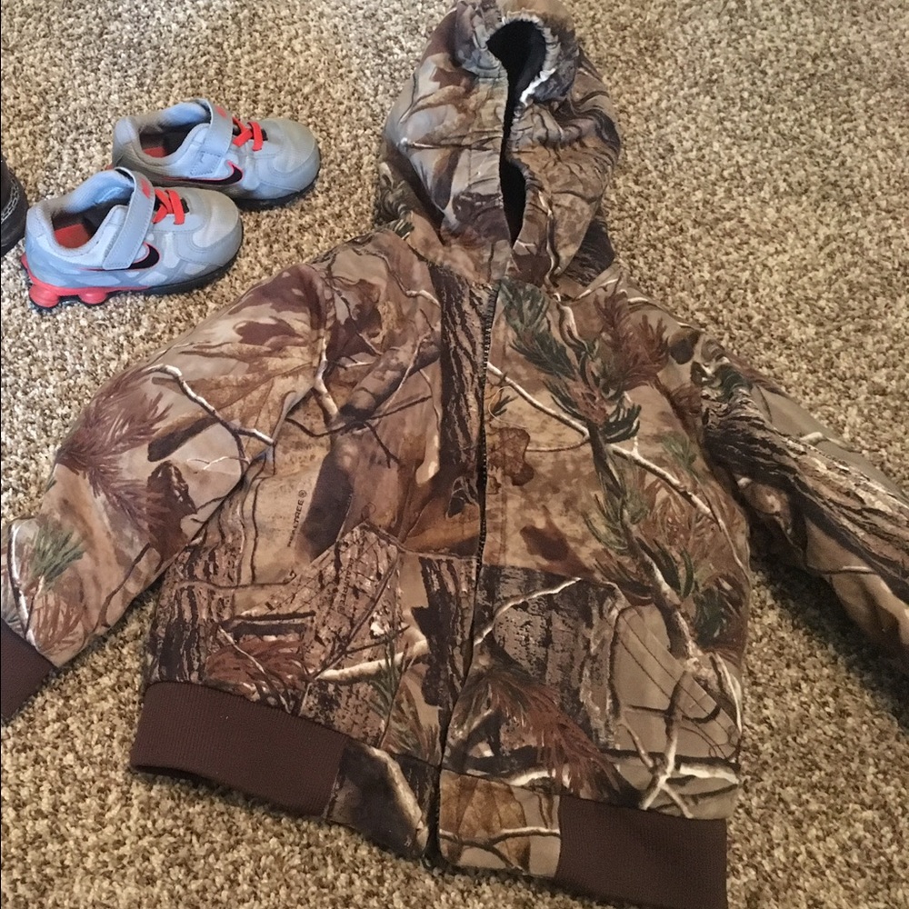 2t camo jacket