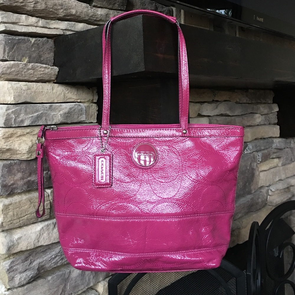 Coach Signature C Stitched Patent Leather Tote