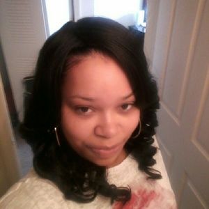 Meet your Posher, Shayla