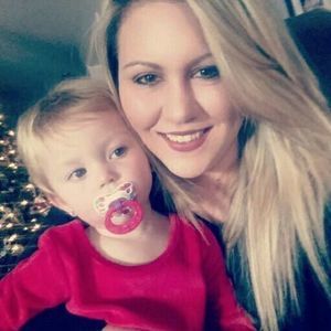 Meet your Posher, Marissa