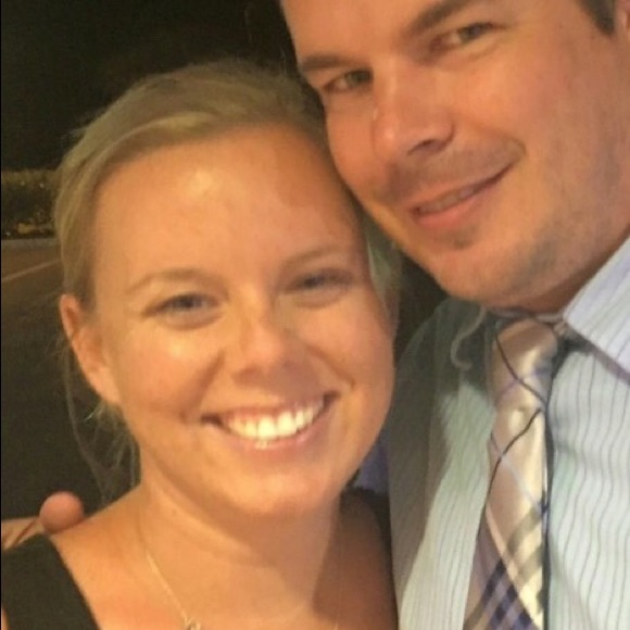 Meet your Posher, Michelle - Picture 2 of 2