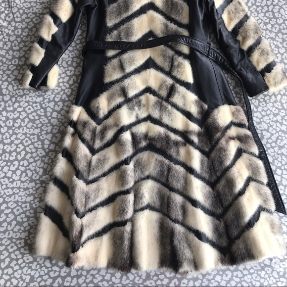 Mink Coat - Picture 4 of 4
