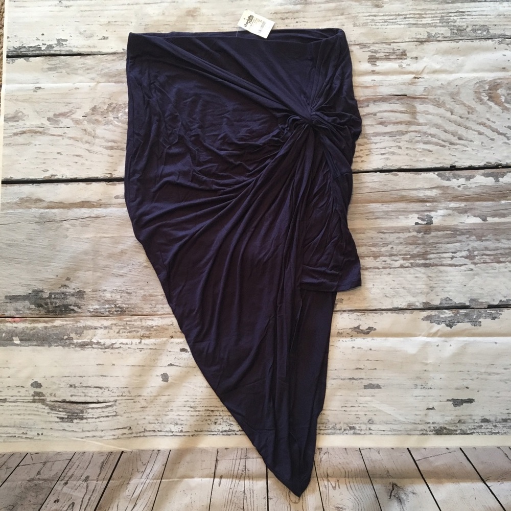 Charlotte Russe plus size asymmetrical skirt