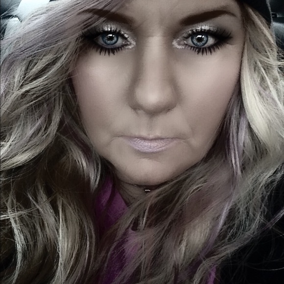 Meet your Posher, Denise - Picture 3 of 6